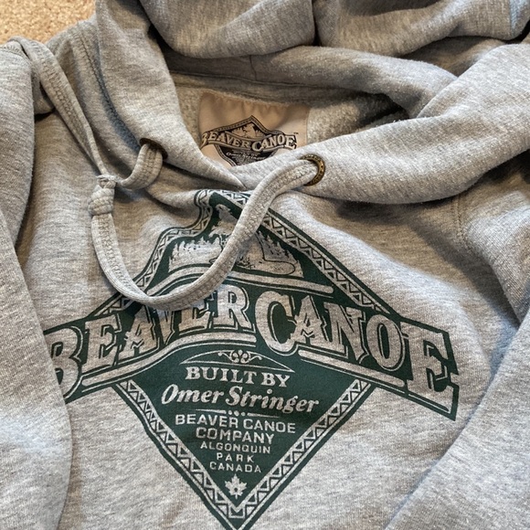 A must have!  Grey Beaver Canoe sweatshirt - Picture 2 of 2